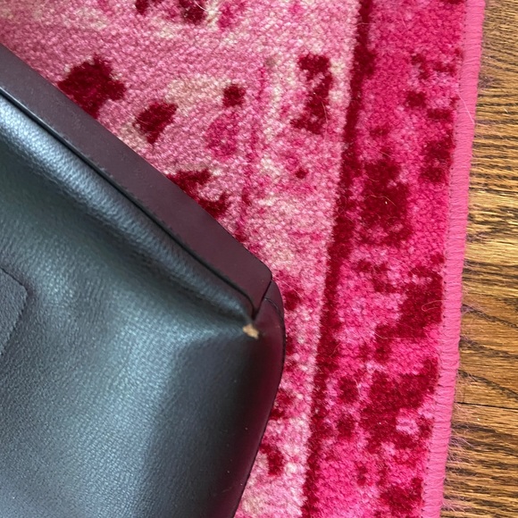 Kate Spade Tote - Picture 3 of 6